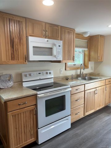3875 Route 82, Millbrook, NY 12545