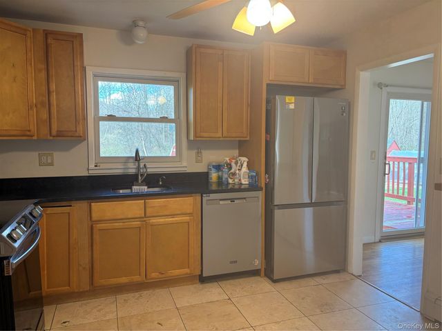 3875 Route 82, Millbrook, NY 12545