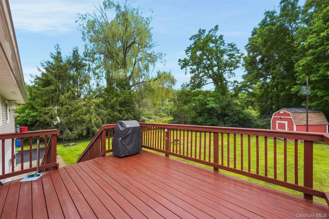 3875 Route 82, Millbrook, NY 12545
