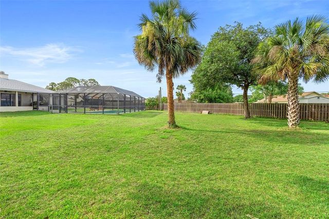 318 PEGGY CIRCLE NE, Palm Bay, FL 32907