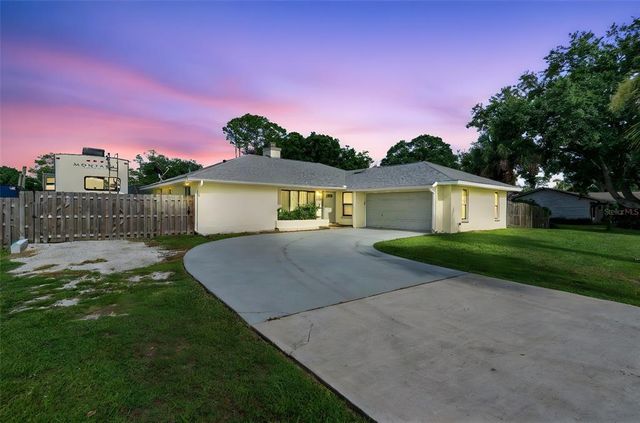 318 PEGGY CIRCLE NE, Palm Bay, FL 32907