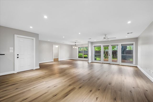8034 Cedel Drive, Houston, TX 77055