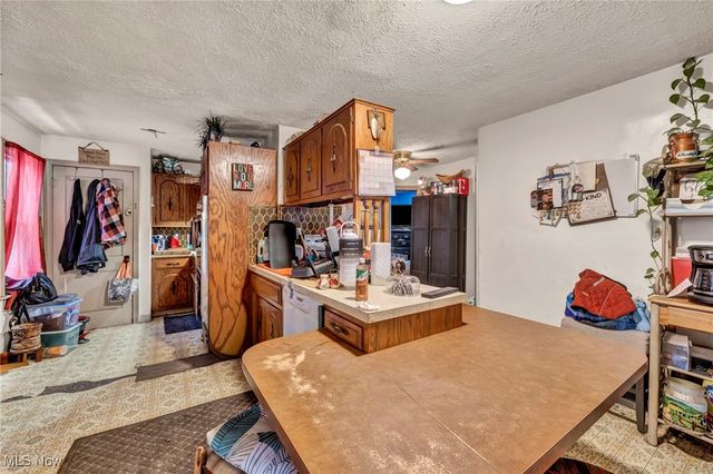 428 Canova Drive, Akron, OH 44319