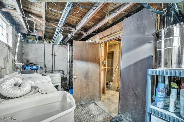 428 Canova Drive, Akron, OH 44319