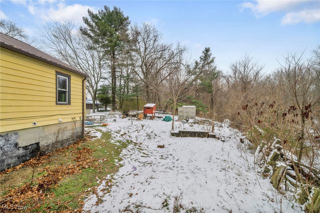 428 Canova Drive, Akron, OH 44319