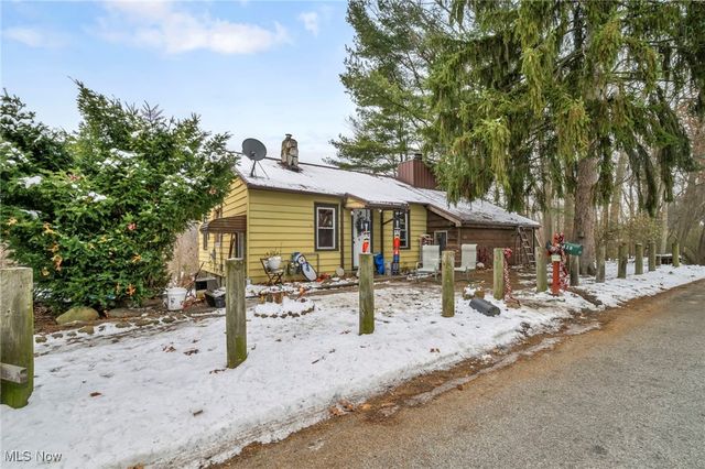 428 Canova Drive, Akron, OH 44319