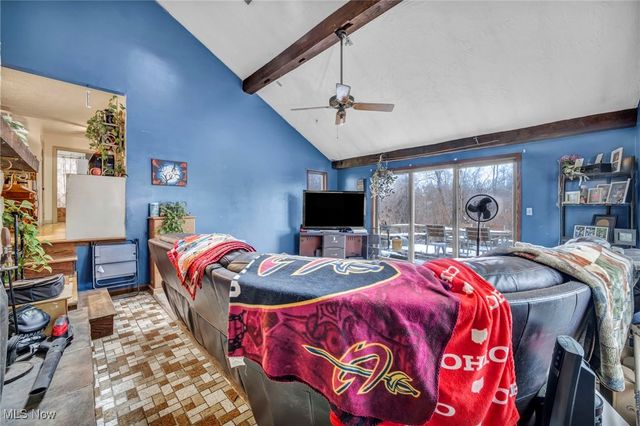 428 Canova Drive, Akron, OH 44319