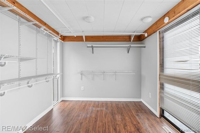 11501 Torrey Road, Fenton, MI 48430