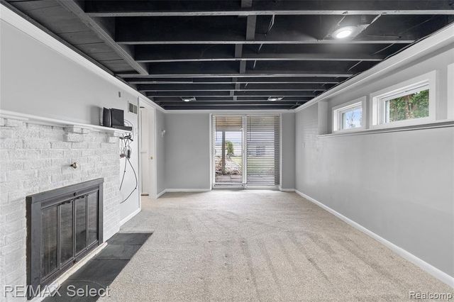 11501 Torrey Road, Fenton, MI 48430