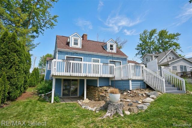 11501 Torrey Road, Fenton, MI 48430