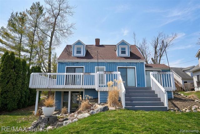 11501 Torrey Road, Fenton, MI 48430