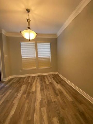 3415 Clearview Circle, Houston, TX 77025