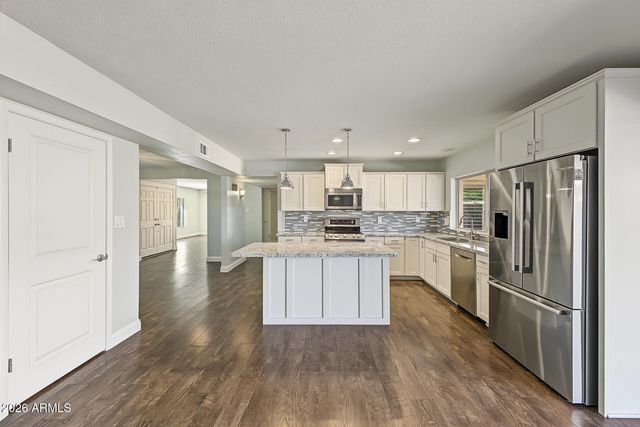 13015 N 49TH Place, Scottsdale, AZ 85254