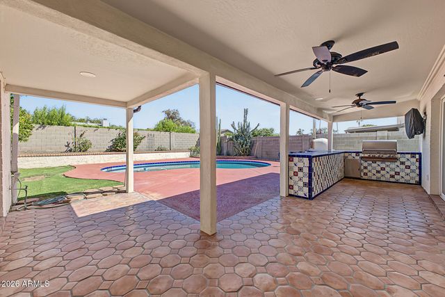 13015 N 49TH Place, Scottsdale, AZ 85254