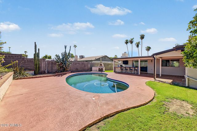 13015 N 49TH Place, Scottsdale, AZ 85254