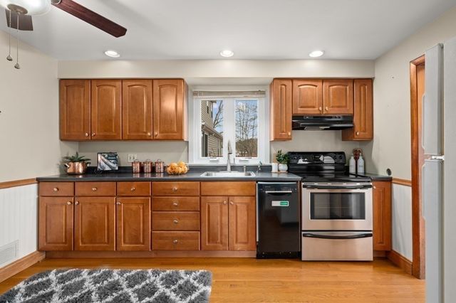 26 Gaston St, Medford, MA 02155