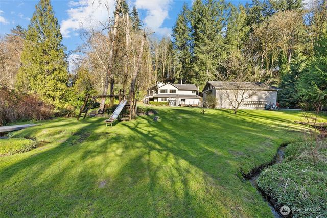 17055 37th Avenue NE, Lake Forest Park, WA 98155