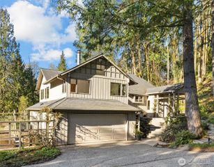 17055 37th Avenue NE, Lake Forest Park, WA 98155