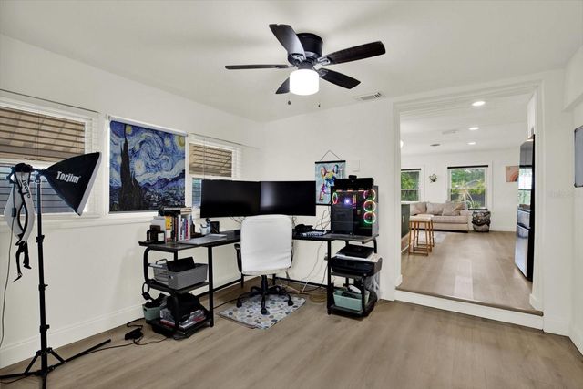 4828 6TH AVENUE S, St Petersburg, FL 33711