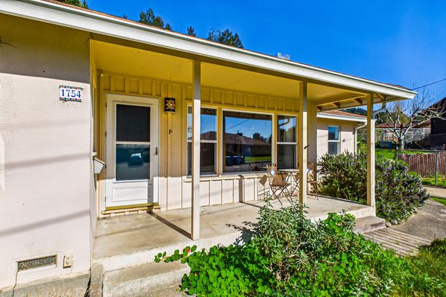 1754 Virginia Way, Arcata, CA 95521