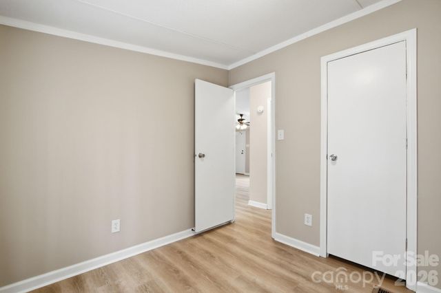 517 Ridgeway Place SW, Lenoir, NC 26845