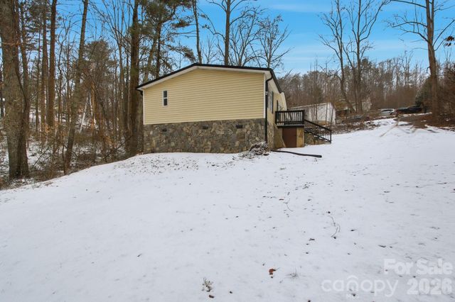 517 Ridgeway Place SW, Lenoir, NC 26845