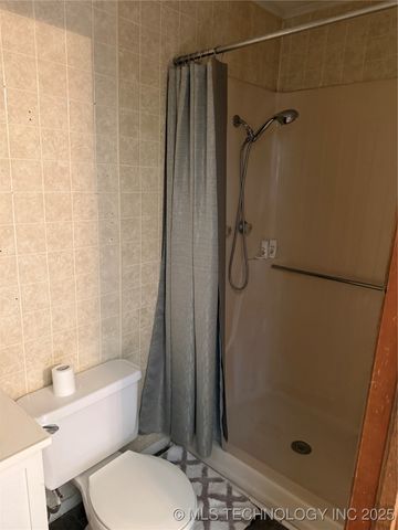 1306 McLish, Ardmore, OK 73401