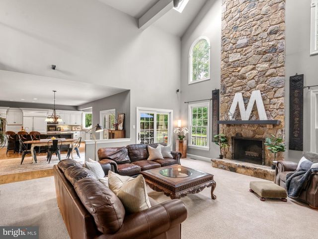 1285 OLD WOODS RD, West Chester, PA 19382