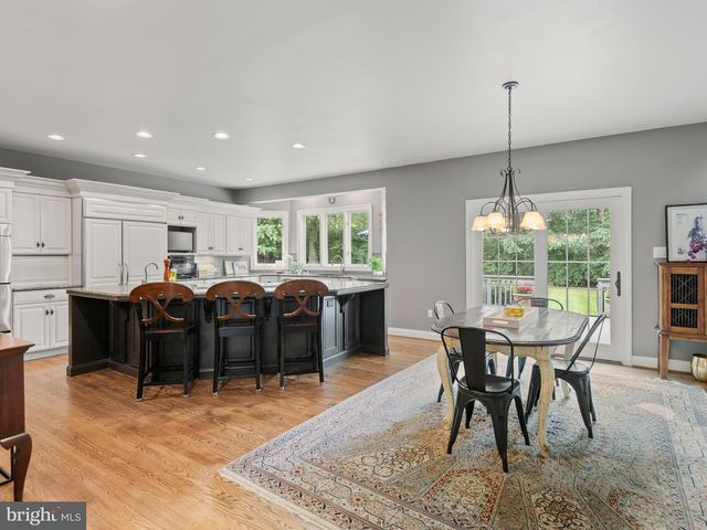 1285 OLD WOODS RD, West Chester, PA 19382