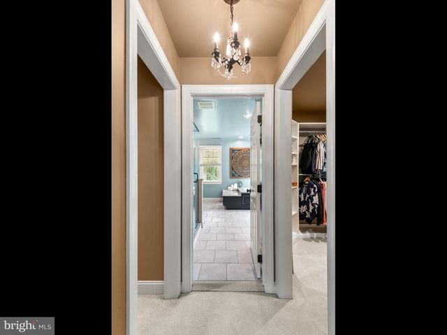 1285 OLD WOODS RD, West Chester, PA 19382