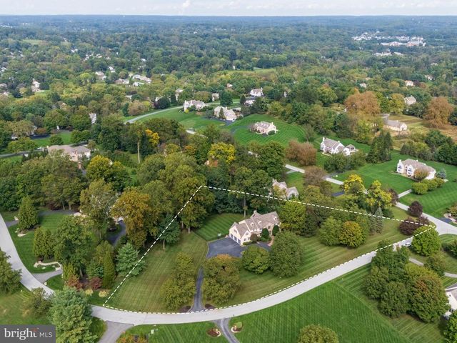 1285 OLD WOODS RD, West Chester, PA 19382