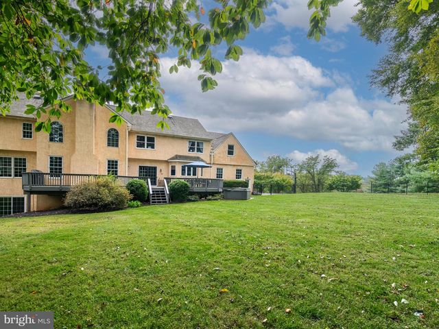 1285 OLD WOODS RD, West Chester, PA 19382