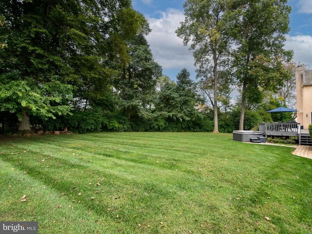 1285 OLD WOODS RD, West Chester, PA 19382