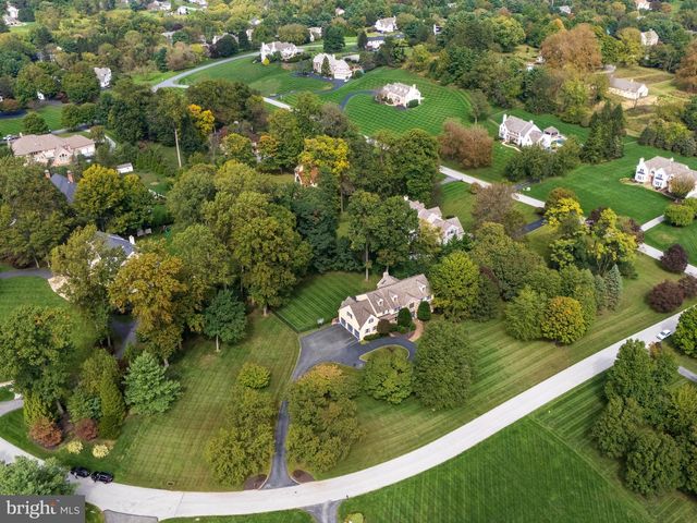 1285 OLD WOODS RD, West Chester, PA 19382