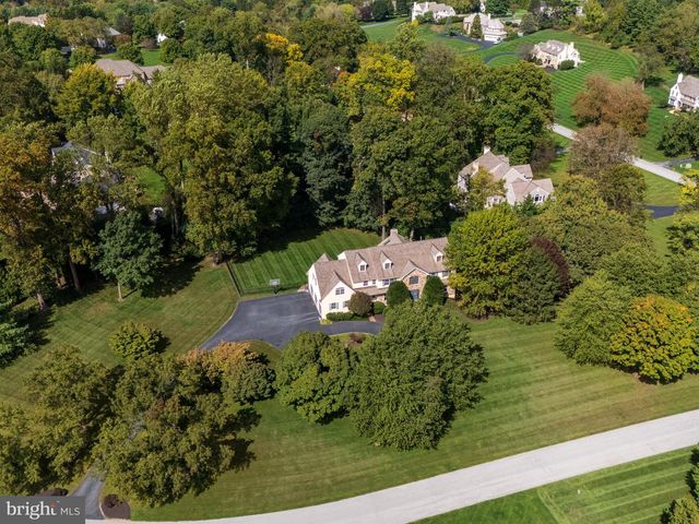 1285 OLD WOODS RD, West Chester, PA 19382