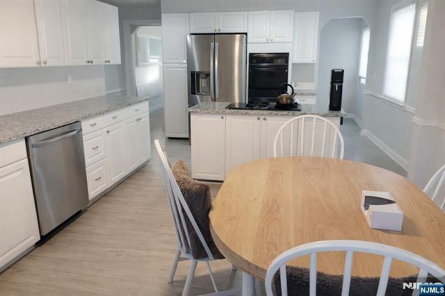 3-11 Pickett Place, Fair Lawn, NJ 07410