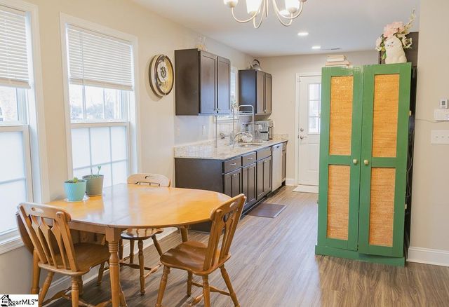 549 N Forest Street, Spartanburg, SC 29303