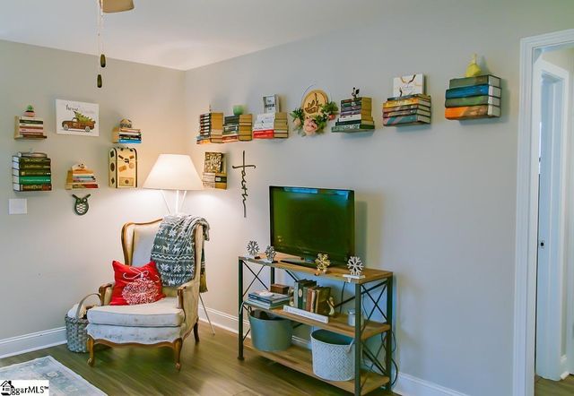 549 N Forest Street, Spartanburg, SC 29303