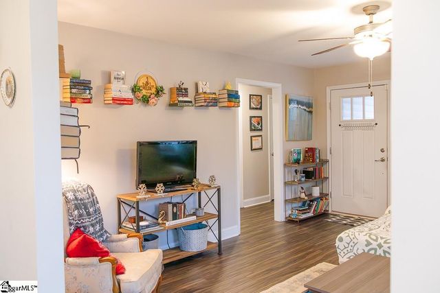 549 N Forest Street, Spartanburg, SC 29303