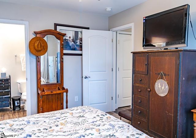 549 N Forest Street, Spartanburg, SC 29303