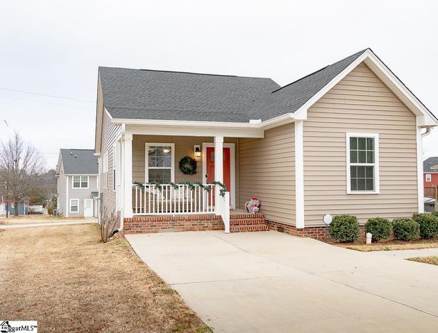 549 N Forest Street, Spartanburg, SC 29303