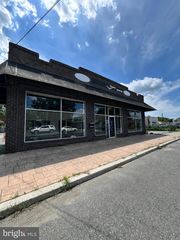 416 W BROAD ST, Paulsboro, NJ 08066