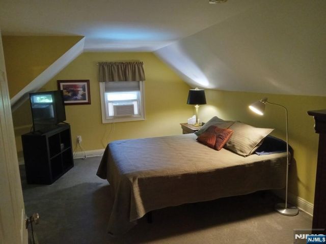 82 2nd Street, North Arlington, NJ 07031
