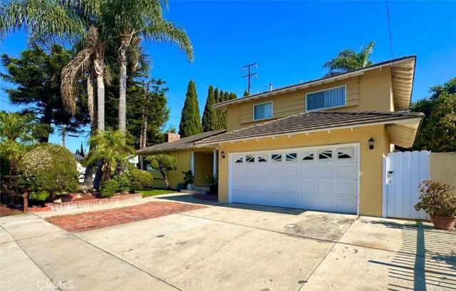 2404 255th, Lomita, CA 90717