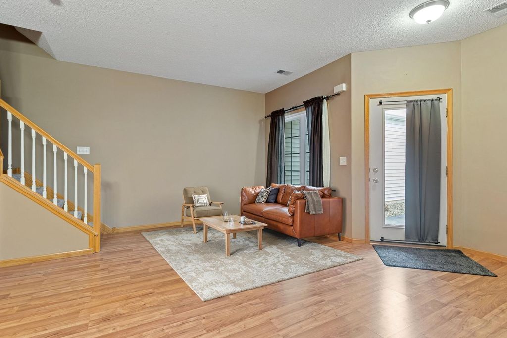 1520 Praha Street SE, New Prague, MN 56071 — photo 4