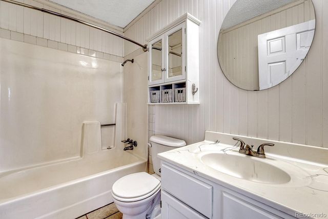 1799 Appaloosa Trail, Elizabeth, CO 80107