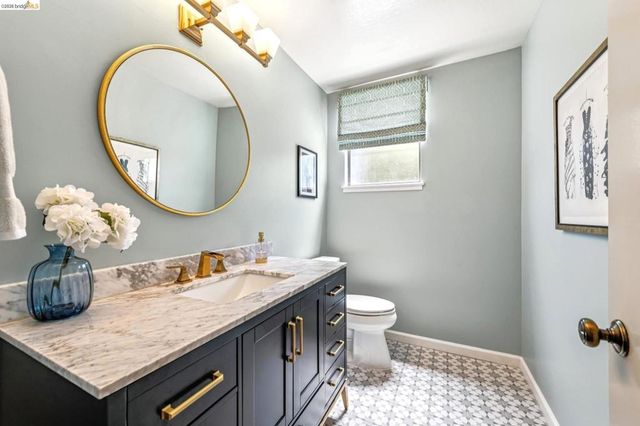 3300 Southridge Dr, Richmond, CA 94806