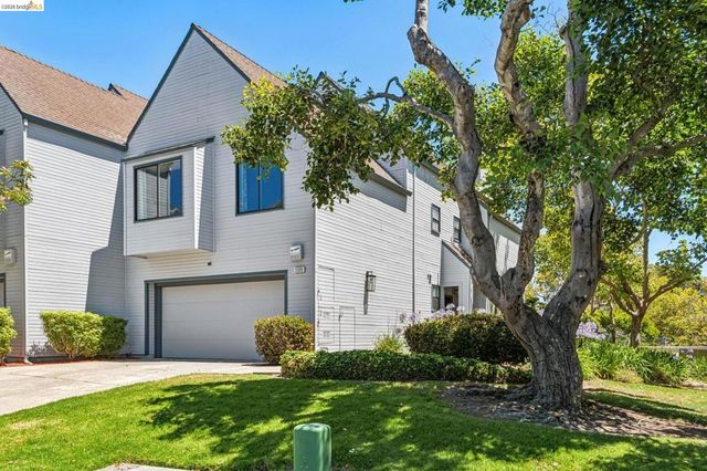 3300 Southridge Dr, Richmond, CA 94806