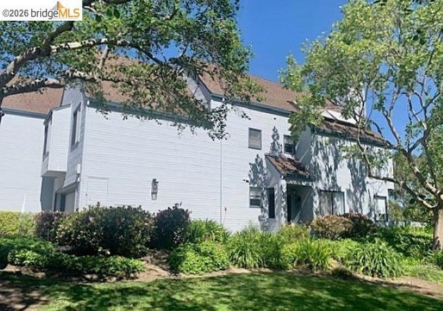 3300 Southridge Dr, Richmond, CA 94806