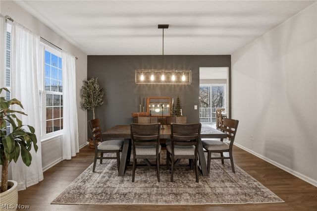 32895 Rebecca Lane, Avon Lake, OH 44012